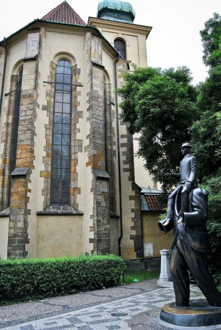 Franz Kafka Statue in front of the Church of the Holy Spirit